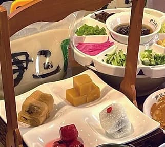A platter of traditional Beijing snacks